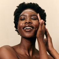 Lelive. Nourishing 3 Step Routine - Revitalise, Plump + Restore Normal to Dry Skin